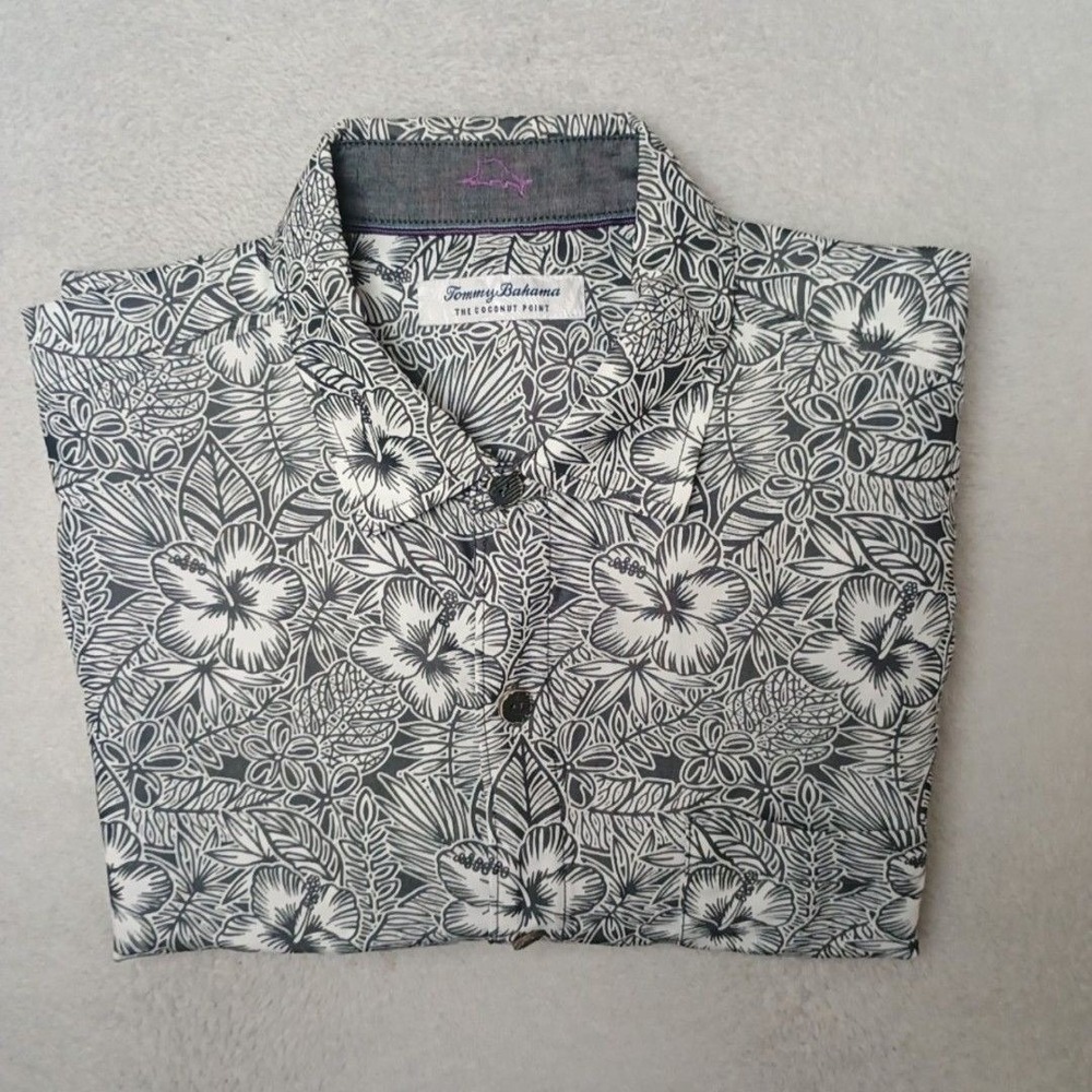 Tommy Bahama Shirt Mens L Gray Floral Modal Polyester Button-Up Hawaiian Camp